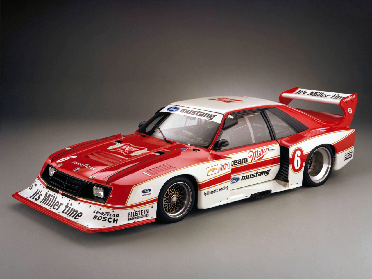 Ford_Mustang_Turbo_Group_5.jpg: Ford Mustang Turbo